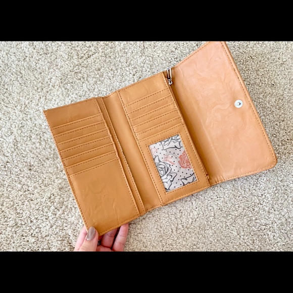 Guess wallet - Picture 3 of 3